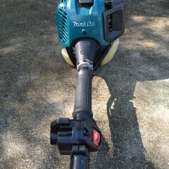 マキタ makita MEM2650LHT 草刈機 刈払機 4ストの画像