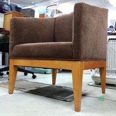 1人掛けチェア 幅69×奥59×高84cm ブラウン系 木×ファブリック 椅子 ソファタイプ 家具 一人掛け 札幌市 中央区 南12条の画像