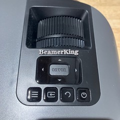 BeamerKing プロジェクター　キャリーケース付き の画像