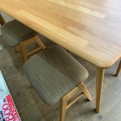 ダイニングテーブル　チェア　5点セットの画像