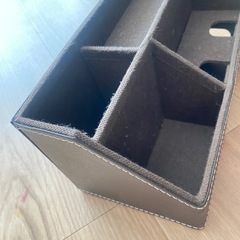 ニトリ　配線　充電器　リモコン　収納の画像