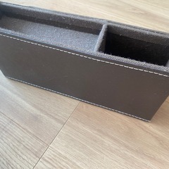 ニトリ　配線　充電器　リモコン　収納の画像