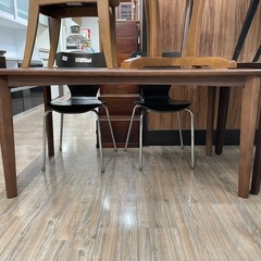 ダイニング5点セット
の画像