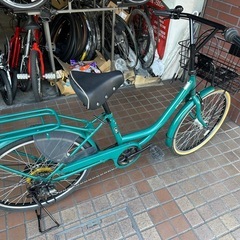 ★美品★24インチ　外装6段変速　LEDオートライト付き　マットグリーンの画像