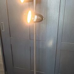 ニトリ フロアランプ の画像