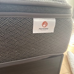 ダブルベット　マットレスセットの画像