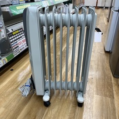 DeLonghi デロンギ オイルヒーター H770812EFSN 季節家電 のご紹介です！の画像