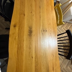 ダイニングテーブル　4人用の画像