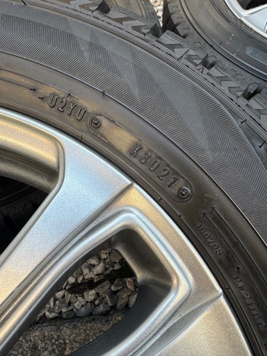 175/65r15　ダンロップ スタッドレス