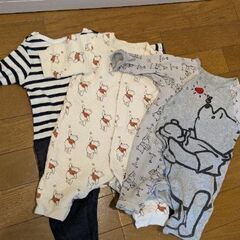 ５点セット　ロンパース　コンビドレス　プーさんの画像
