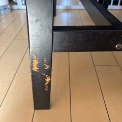 テーブルと椅子譲りますの画像