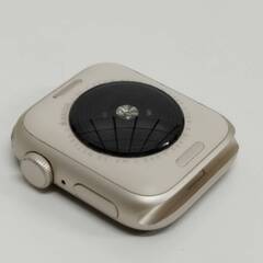 Apple Watch SE 第2世代/GPS/40mm/A2722/スターライト〈MNJP3J/A〉の画像