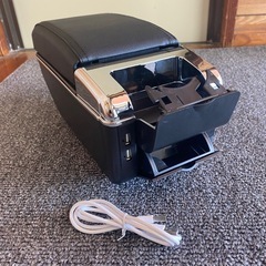 アームレストコンソールボックス（汎用品）の画像