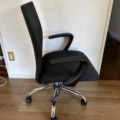 〇円チェア
の画像