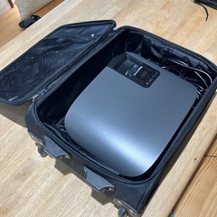BeamerKing プロジェクター　キャリーケース付き の画像