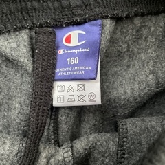 服まとめ売りスエットパンツ2枚　パーカー1枚の画像