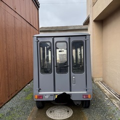 ウォークスルーバン　L70の画像