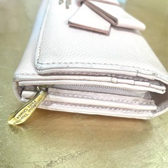 サマンサタバサ長財布の画像