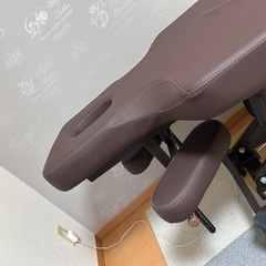 エステベッド【高さ調節可能】の画像