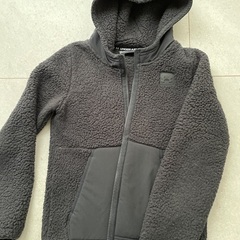 服まとめ売りスエットパンツ2枚　パーカー1枚の画像