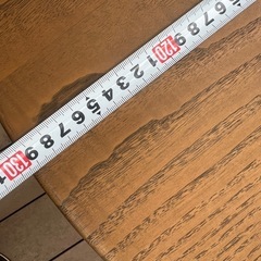 ダイニングテーブルイス4脚セットの画像