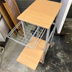 キャスター付　キッチンストッカー の画像
