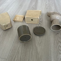 陶器植木鉢4セット【各小皿付き】の画像