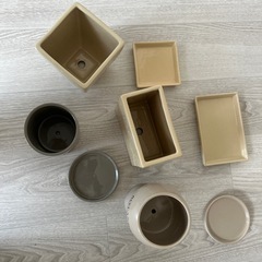 陶器植木鉢4セット【各小皿付き】の画像