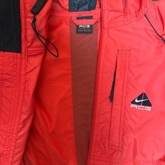 格安‼️NIKEのナイロンパーカー‼️の画像