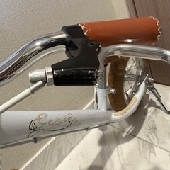 PARKY ecru キックバイクの画像