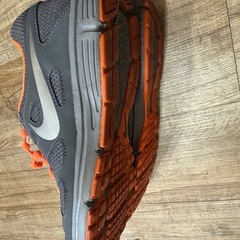 NIKE ランニングシューズの画像