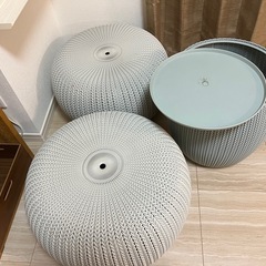 ガーデンチェア&テーブルの画像