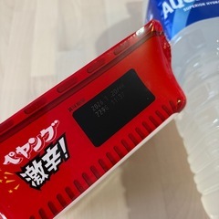 激辛ペヤング やきそば+アクエリアス 2Lの画像