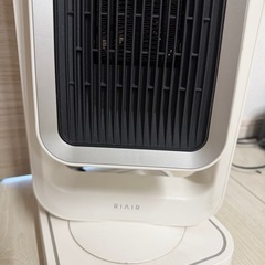 ヤマダ電機3Dセラミックヒーター　RIAIR RSA-80K1 白色の画像