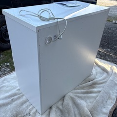 ニトリ　食器棚　キッチンカウンター　奥40x幅80x高82の画像