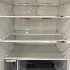 取りに来れる方限定！YAMADAの３ドア冷蔵庫です！の画像