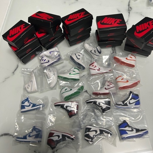NIKE AIR JORDAN 1 ミニチュアフィギュア まとめ売り10点セット　シークレットあり