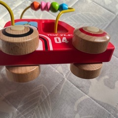 木製のおもちゃ　の画像