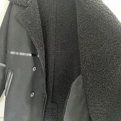 ムートンロングコートの画像