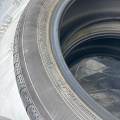 スイフト　タイヤの画像