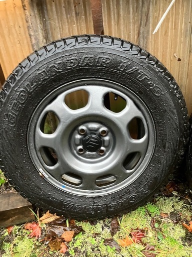 175/80R15 スタッドレスタイヤホイール