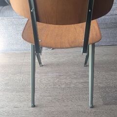 ガルファ二タス　モデルS16チェア　セメントグレイの画像