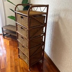 籐タンスの画像