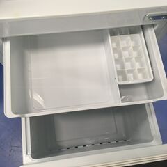 ★リユースのサカイ横浜南店★YM1595 Hisense 冷蔵庫 HR-D16F 162L 23年製 動作確認／クリーニング済みの画像