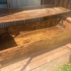 センター  テーブルの画像