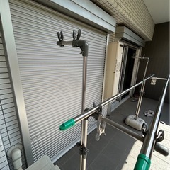 物干し竿　台座スタンド付き　2本  180〜200cm前後 の画像