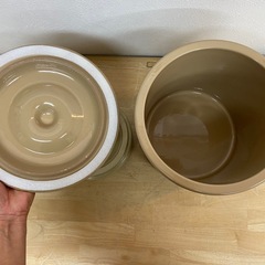 常滑焼　久松窯　壺3号と無公害おもし3kg セット　梅干し・漬物作りに　中古品の画像