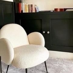 出品間もなく終了します！ 海外チェア 1人掛け ソファ おしゃれ ハイバック 白 ボアの画像