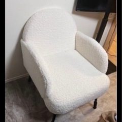 出品間もなく終了します！ 海外チェア 1人掛け ソファ おしゃれ ハイバック 白 ボアの画像