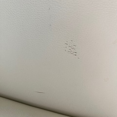 【０円】白ソファ　2人掛け　収納付きの画像